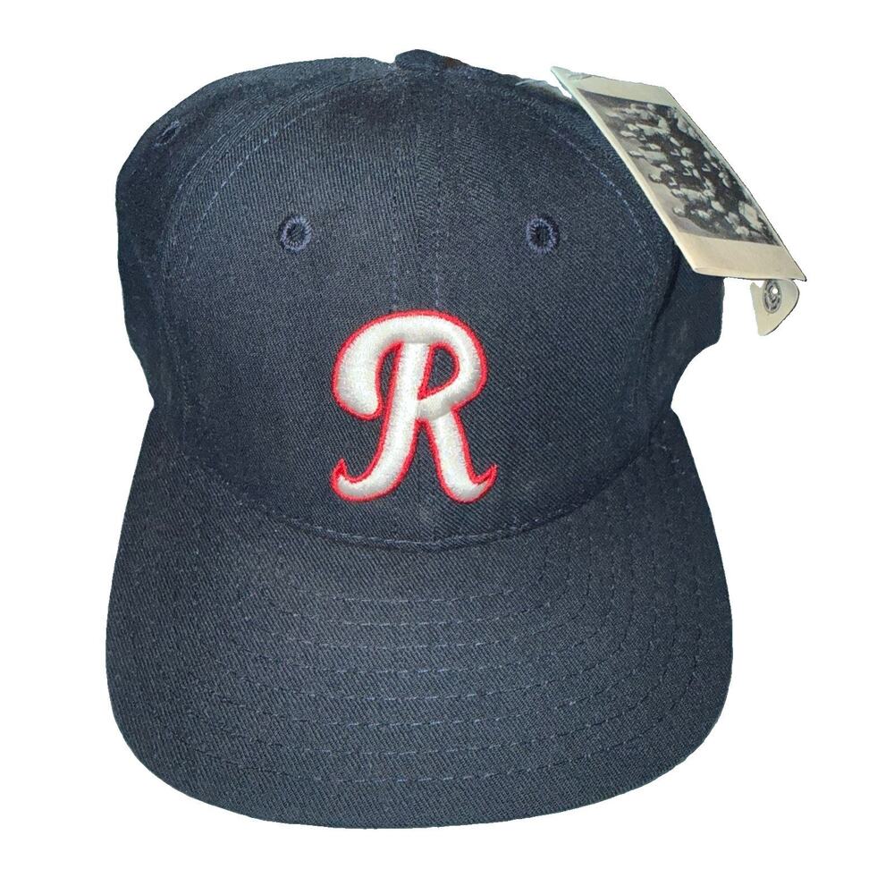 Vintage University Richmond Spiders Legacy Fitted Hat Cap 7 1/2 USA NWT